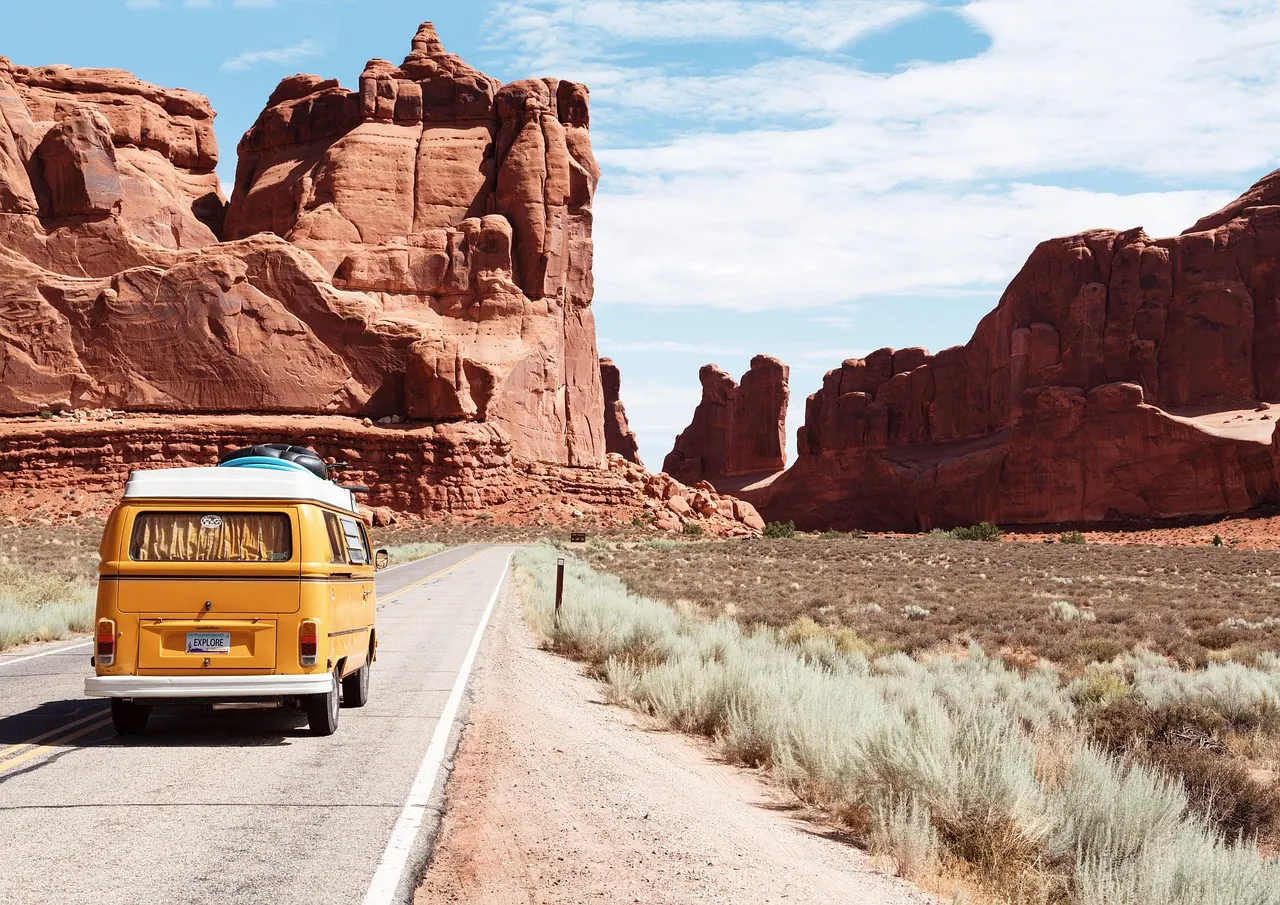 arches national park, van, drive, road trip, journey, desert, arid, canyon, colorado, nature, daylight, erosion, geology, landscape, mountains, outdoors, road, rocky, sandstone, sc. Fourteen kinds of road trip operator: sorted by what the rules require