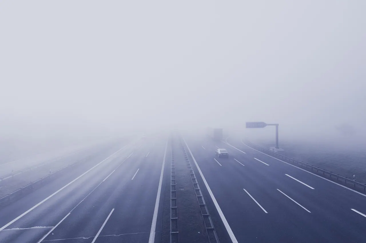 fog, road, highway, tar, central stripe, landscape, traffic, bavaria, fall, country road, driving a car, fog bank, car wallpapers, haze, bridge, morning mood, ground fog, asphalt,