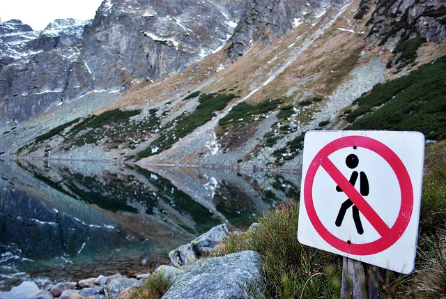mountains, prohibition, transition, road closed, nature, trail, no passage. Picking travel dates that keep a slow road trip open, not closed