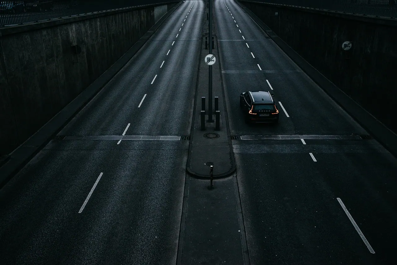 road, highway, car, travel, car wallpapers, automobile, vehicle, roadway, traffic, urban, city, asphalt, dark